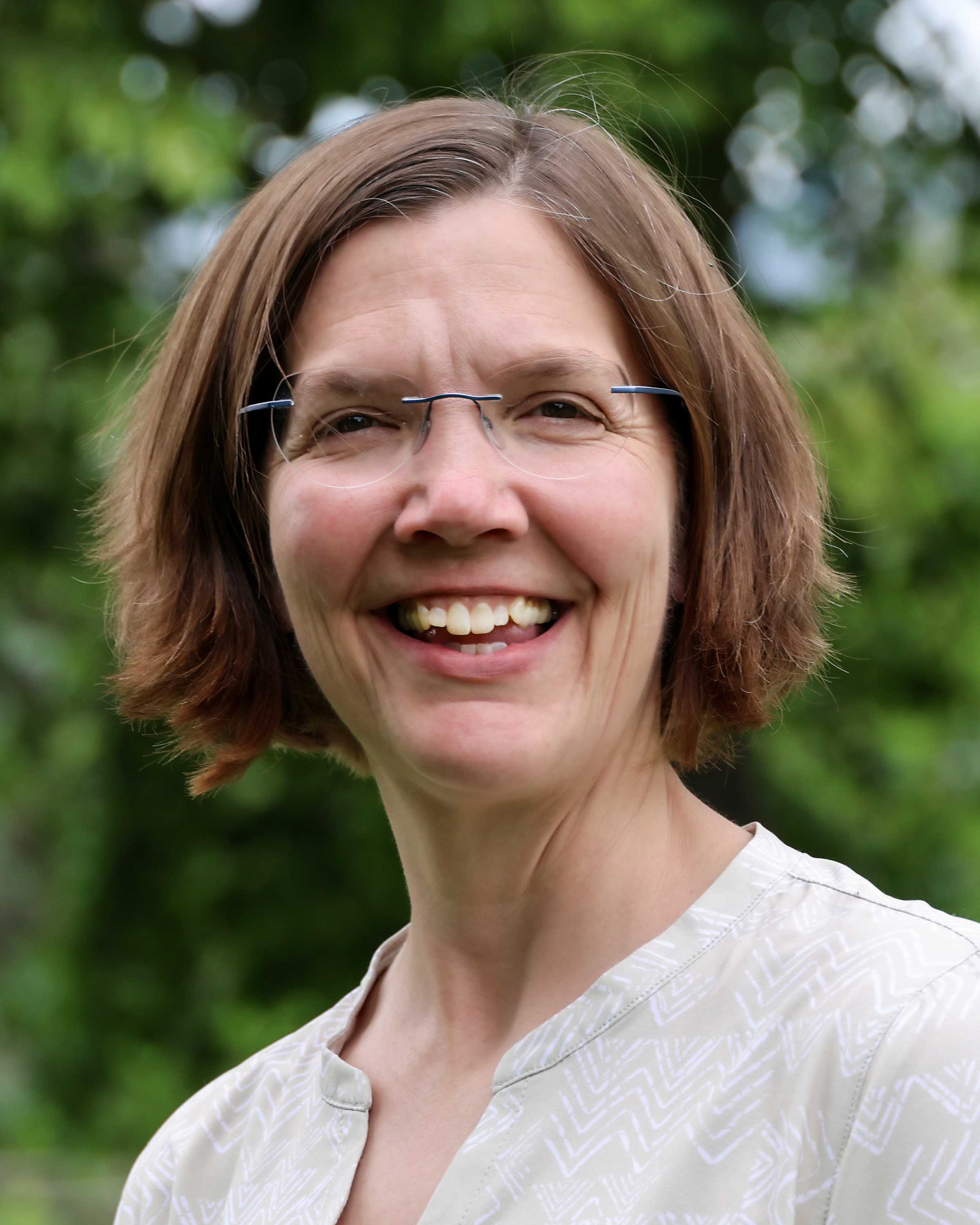 Dr. Christie Launius
